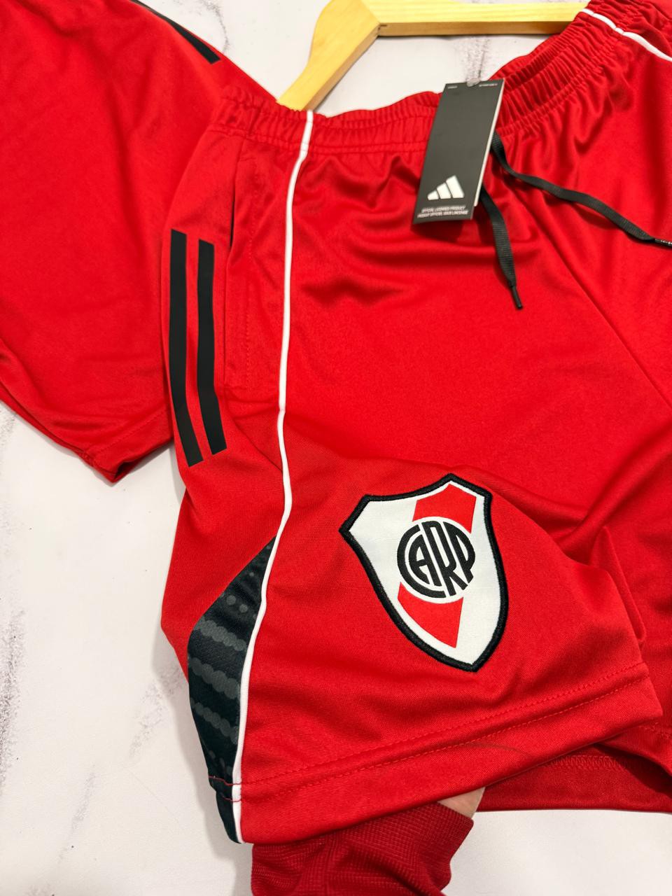 Short Bermuda River Plate . - Imagen 5