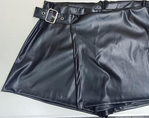 Short Pollera de Cuerina con Hebilla Regulable Elastizado Falda Pantalón Skort - Miniatura 2