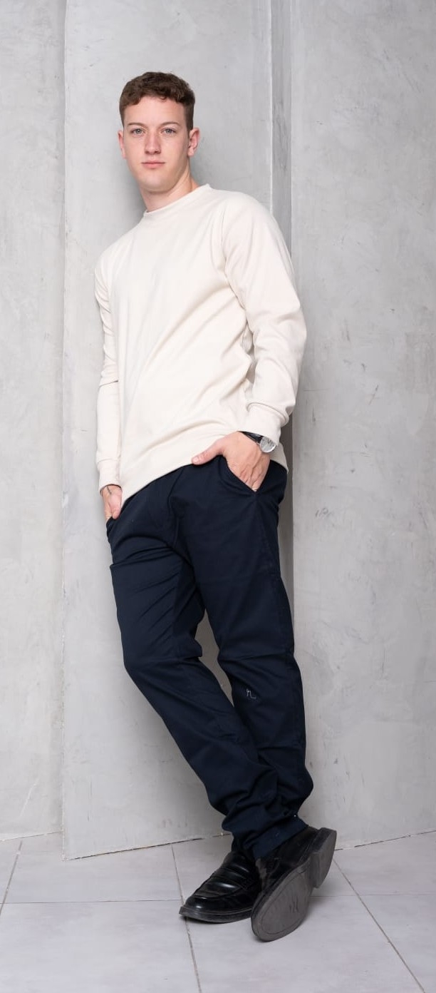 Pantalón Bolsillo Chino Semi Recto Gabardina 2 % Spandex - Imagen 3