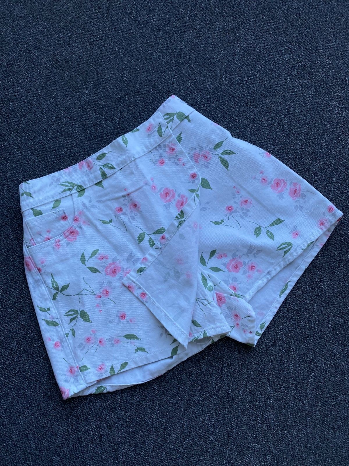 Short Jeans Floreadas - Imagen 4