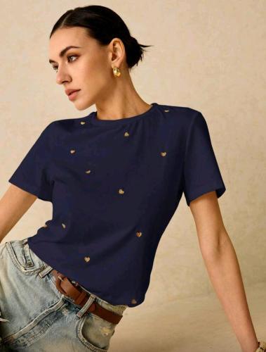 Remeras con con Tachas Corazones Premium