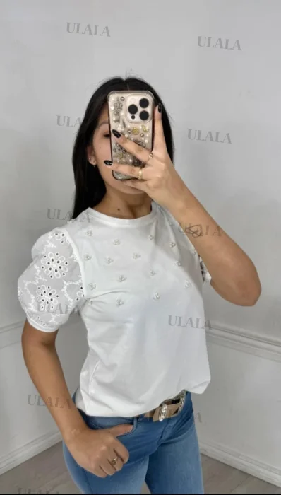 Remera de Algodón Manga Broderí Importada