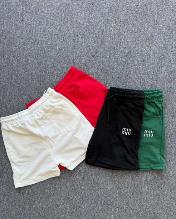 Short Miu Miu