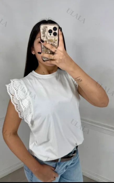 Remera Algodón Spandex con Broderí Importada