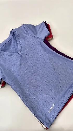 Remera Deportiva de Dry Fit - Miniatura 2