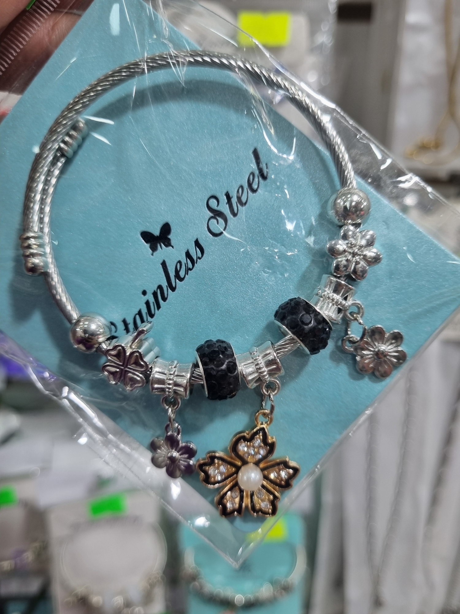 Pulseras con Dijes - Imagen 4