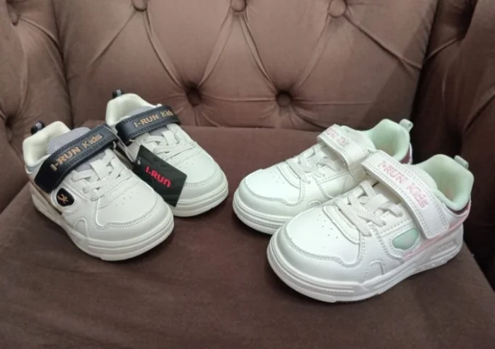 Zapatillas con a Rojo Unisex de Niños _ Irun
