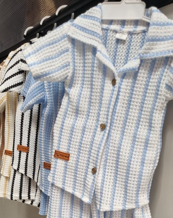 Conjunto Bebe  Camisa Crochet /tejido 2 al 6 - Imagen 3