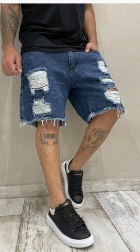 Bermuda de Jeans con Rotura
