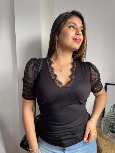 Remera Carina - Miniatura 2