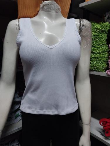 Musculosa con Puntilla