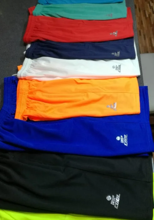 Shorts Deportivos con Cierre y el Bolsillo