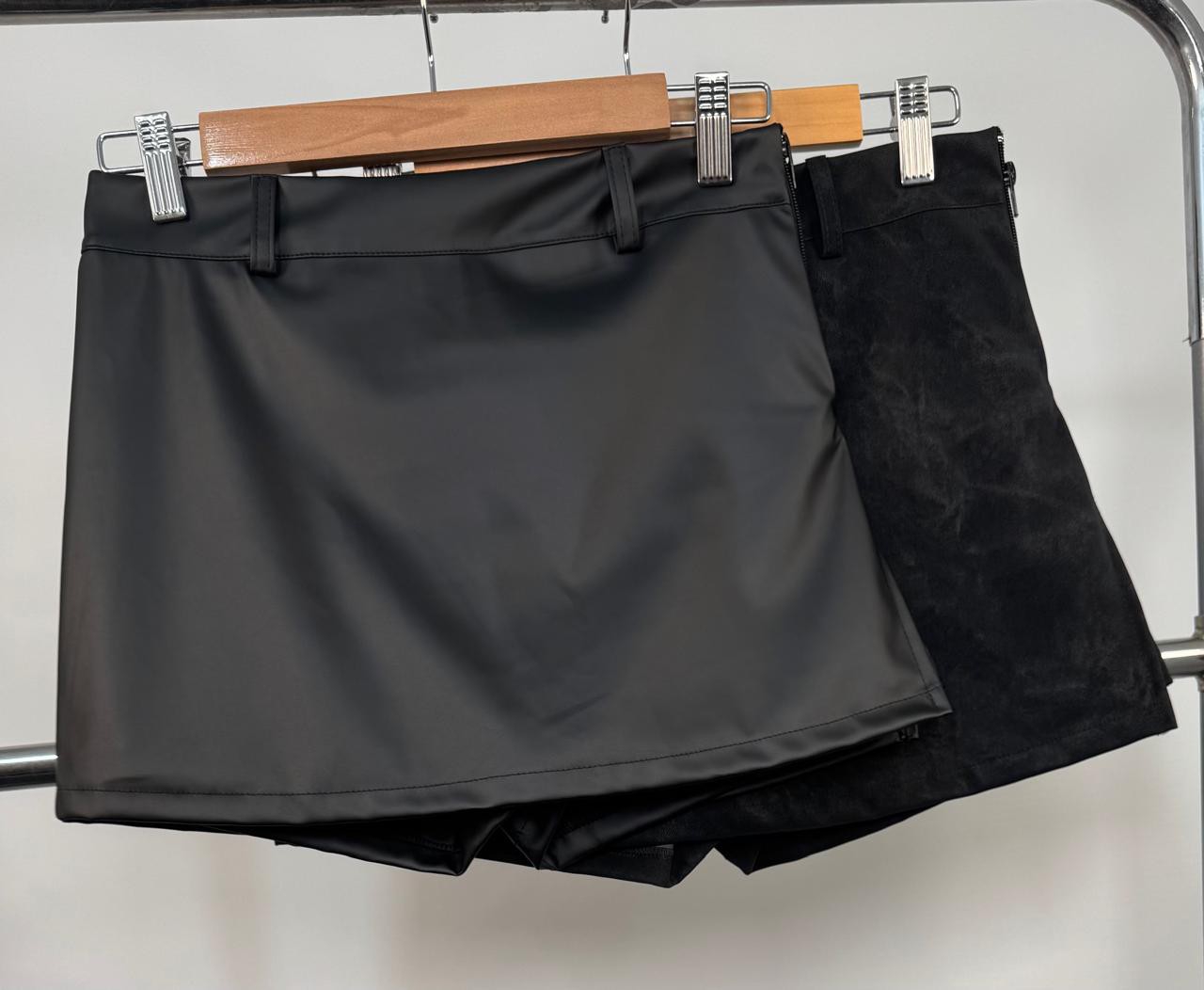 Pollera Short C/ Tajo - Imagen 2