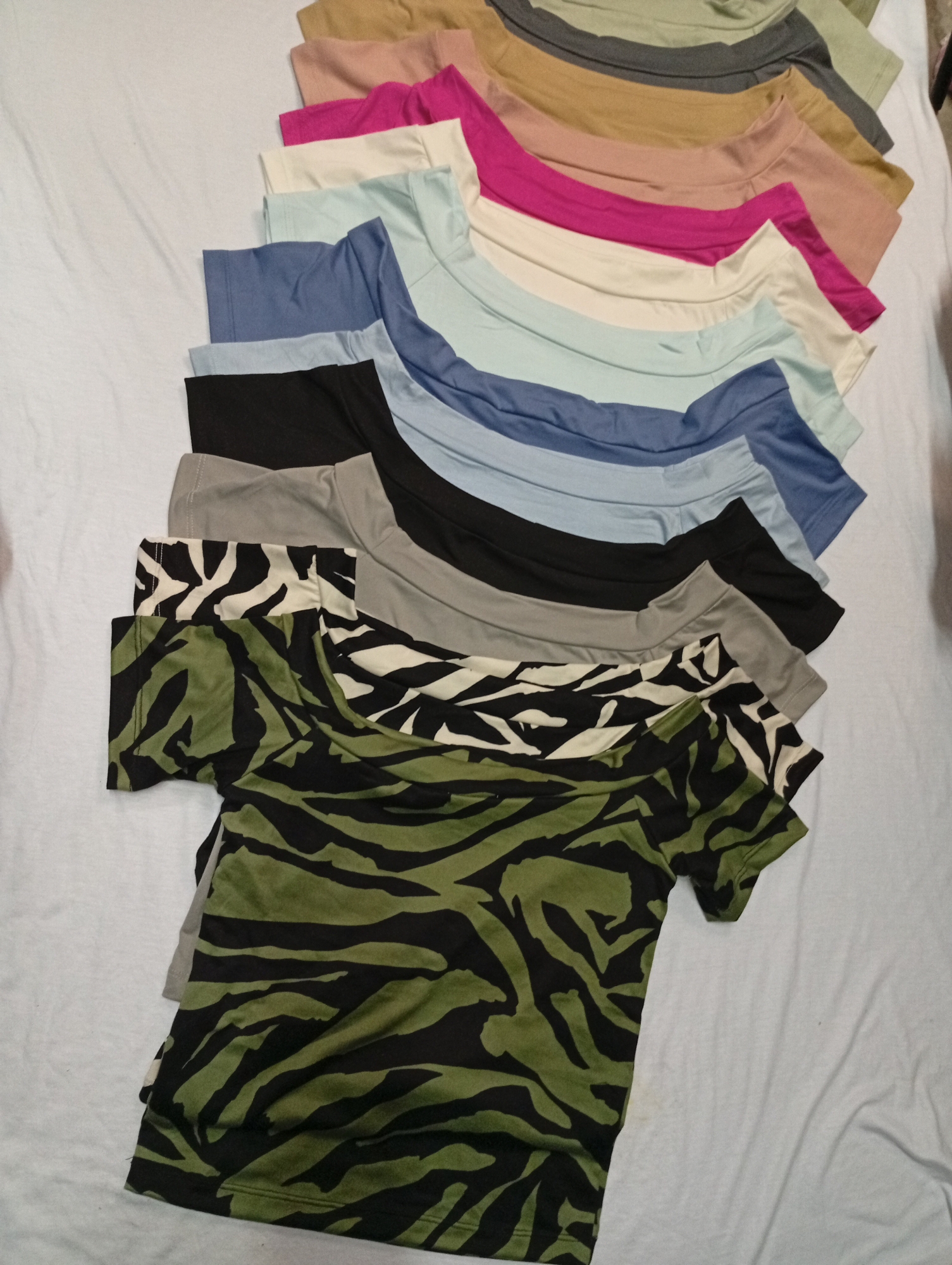 Remeras Cuello Bote - Imagen 2