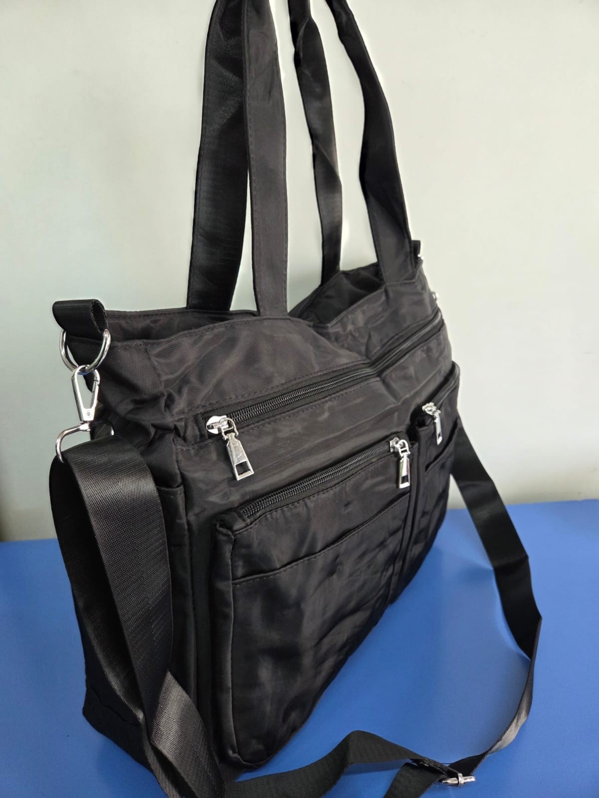 Bolso Morral Grande Impermeable Excelente Calidad - Imagen 2