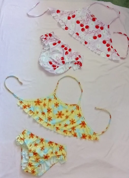 Bikinis de Nena