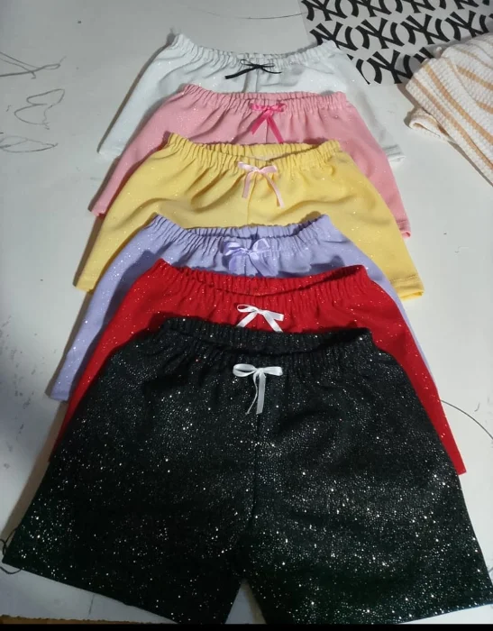 Short Brilloso Nena
