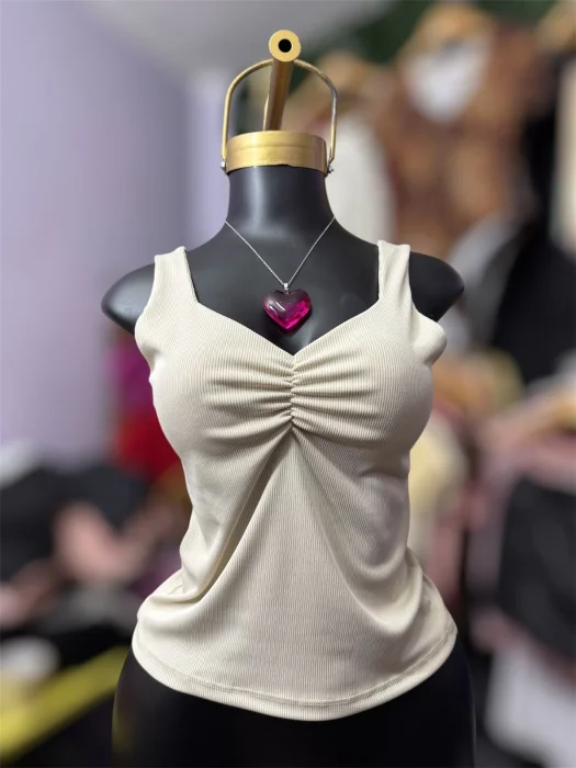 Musculosa Corazón con Frunce