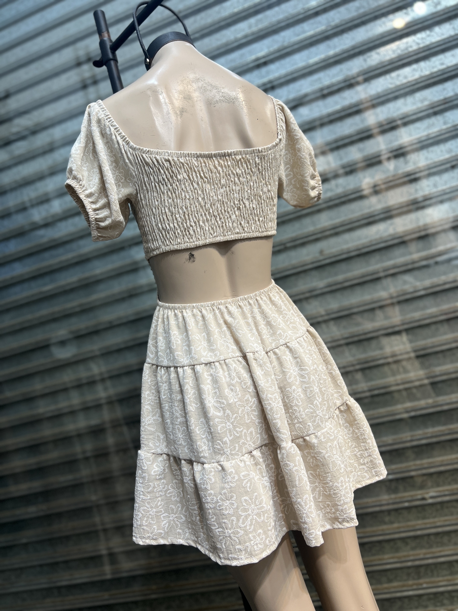 Vestido Corto - Imagen 3
