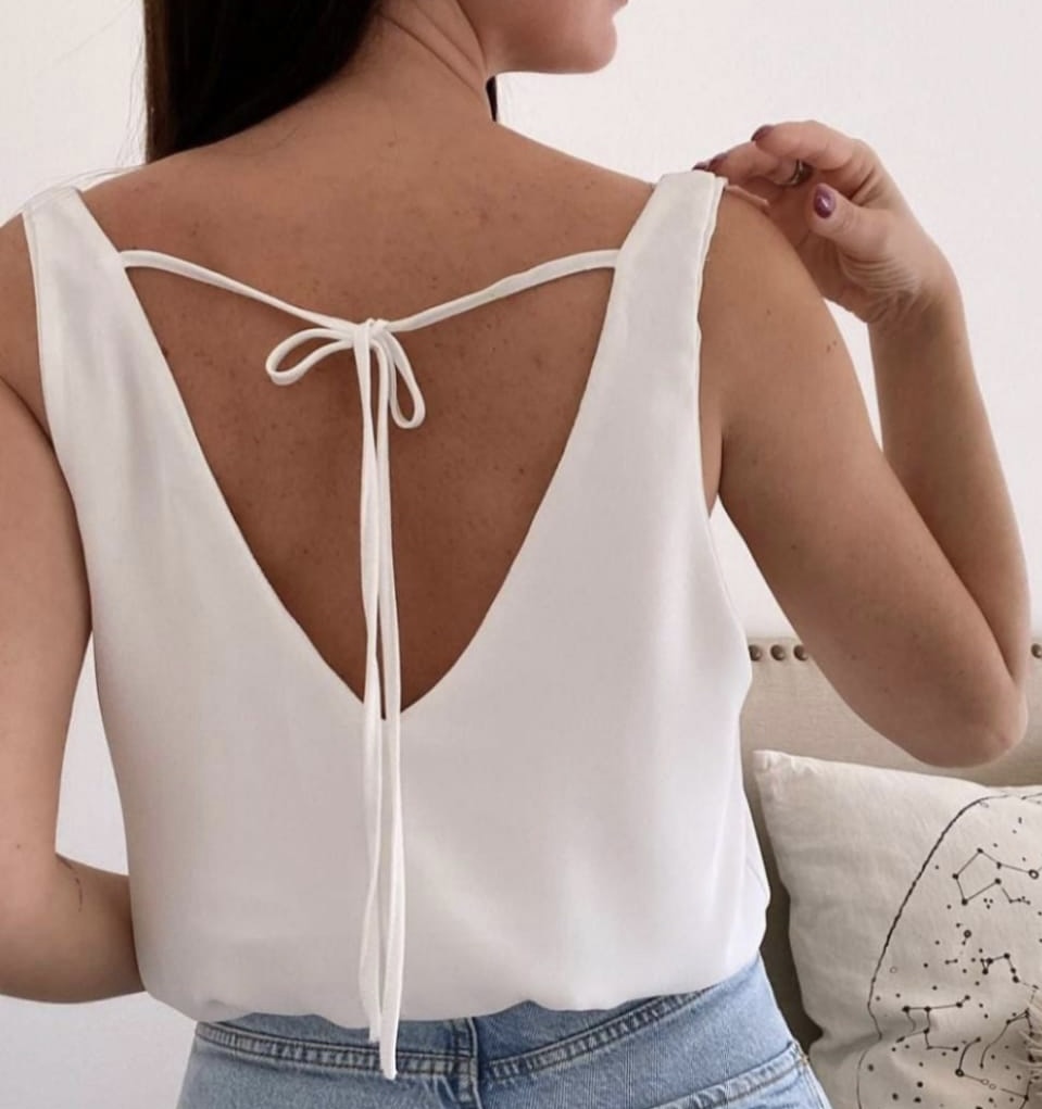 Blusas - 5a986bda-f075-4d2a-803f-a4de6661f97e.jpeg