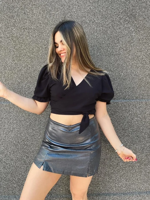 Shorts Pollera Engomado