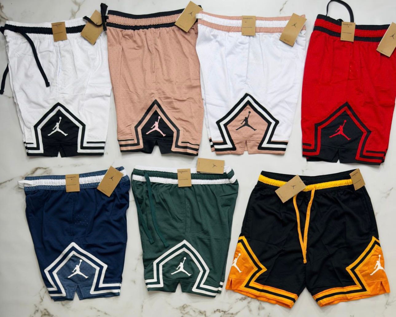 Bermudas Jord. Diamond - Imagen 3