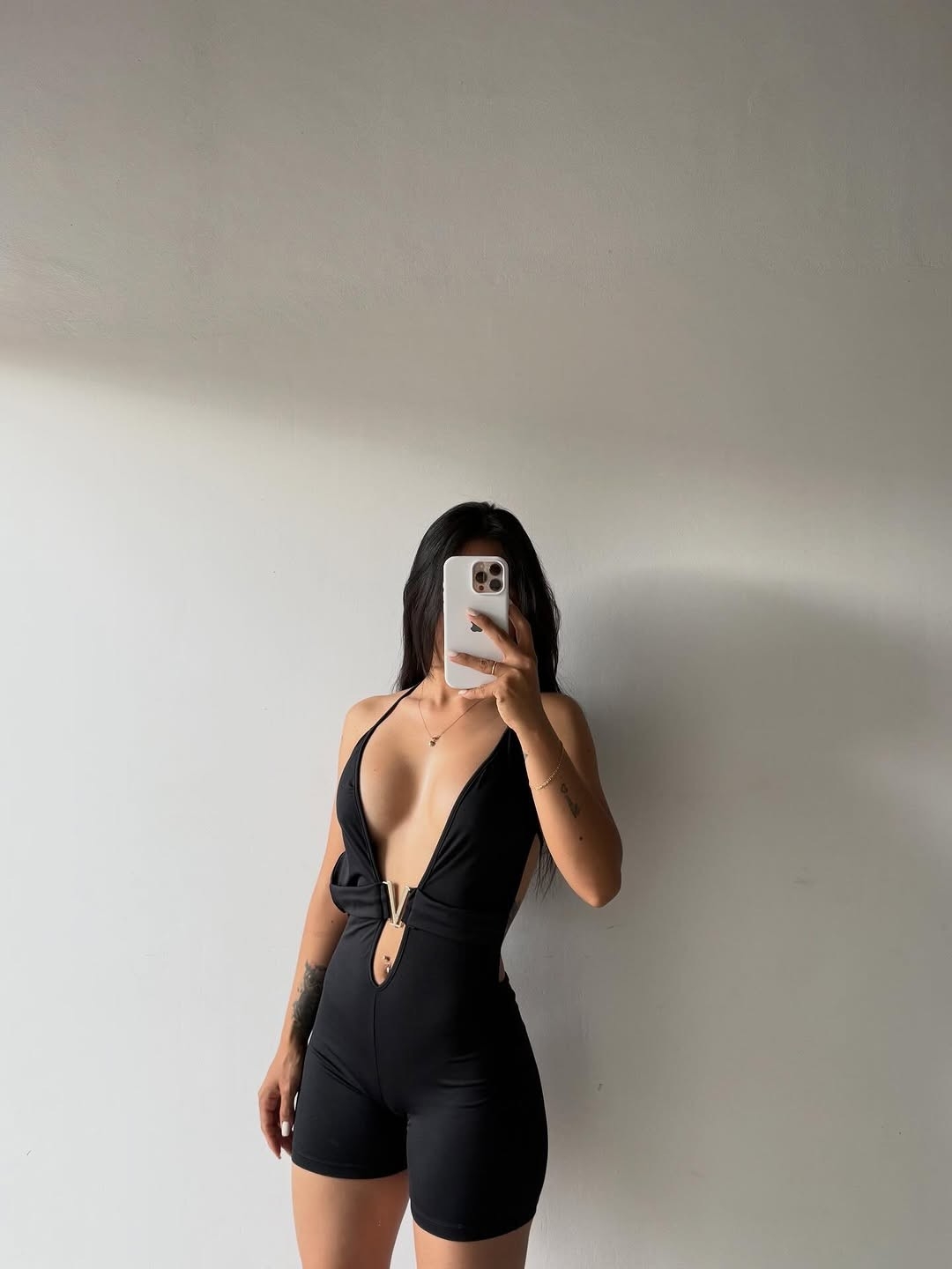 Catsuit Corto Hebilla V - Imagen 4