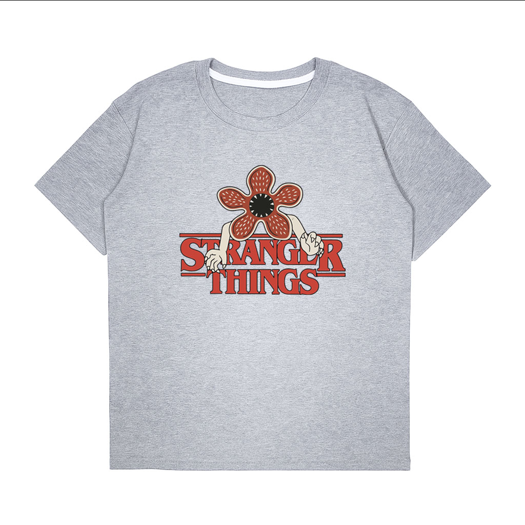 Unisex - Remera Oversize Stranger Things - REMERA%20OVSIZE%20STRANGER%20THINGS%20FLOR%20RED%20GRIS.jpg
