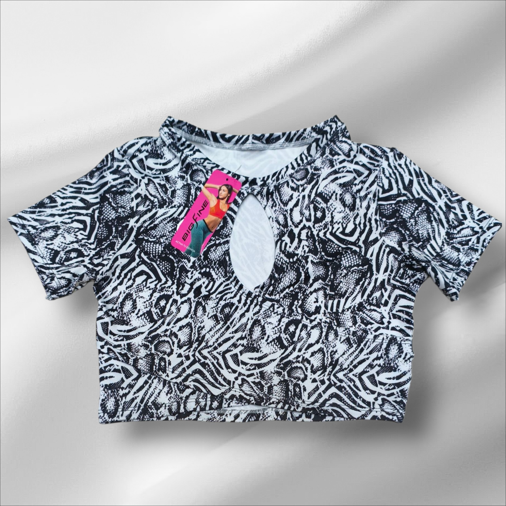 Remera Pupera con Escote - Imagen 3