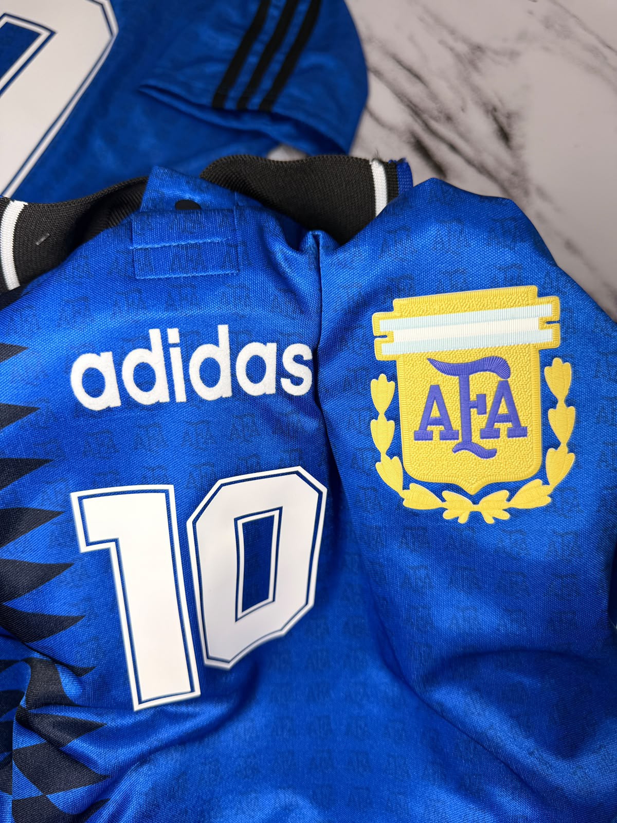 Camiseta  Retro Afa 94 Brillosa. - Imagen 3