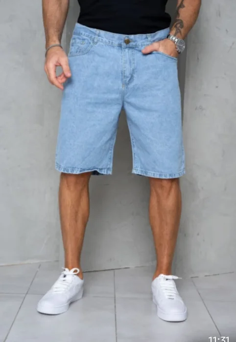 Bermudas Jeans Clasicas Celeste