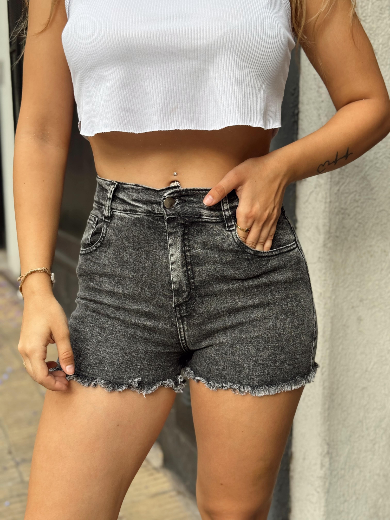 Short Fox - Imagen 2