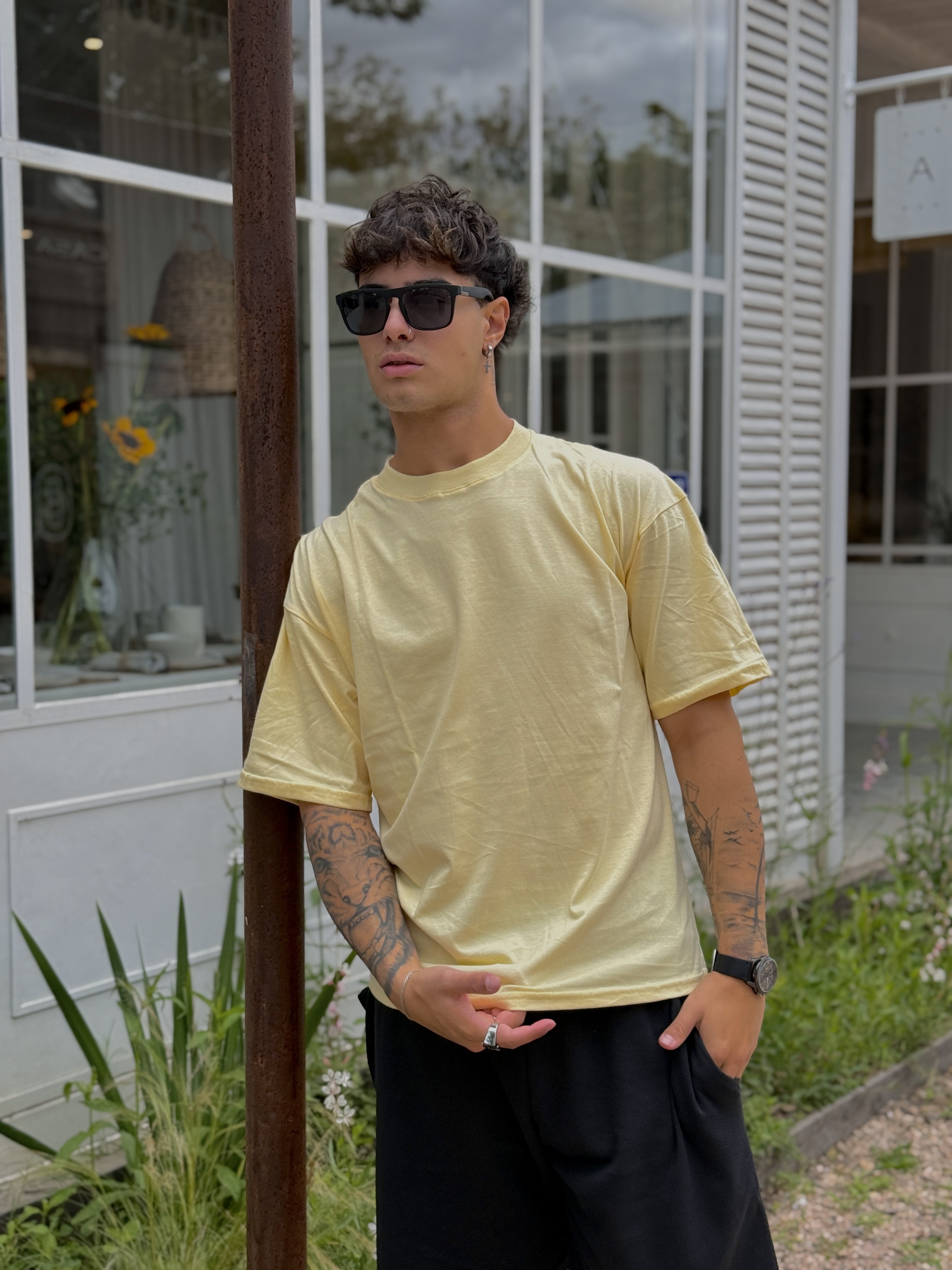 Remera Oversize Lisas - IMG_2984.jpeg