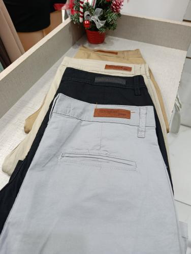 Bermudas Corte Chino
