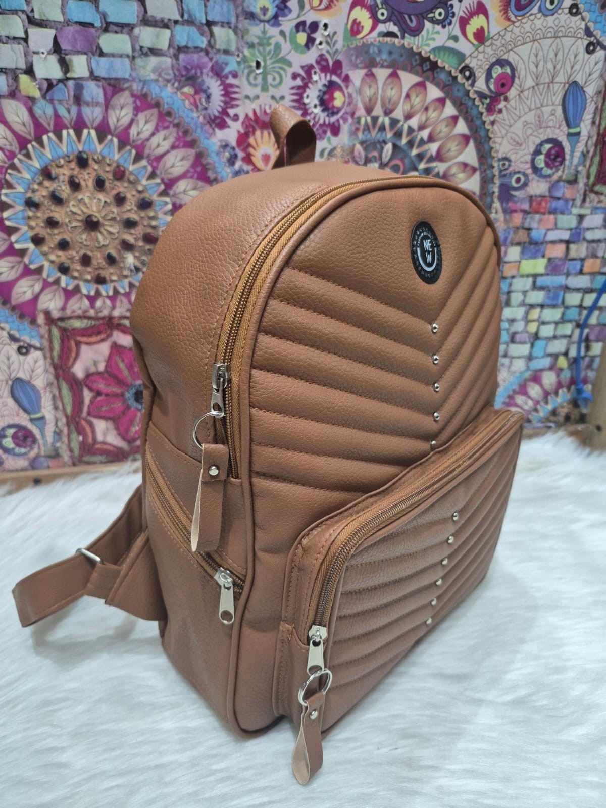 Mochila de Cuero Ecológico - Imagen 3