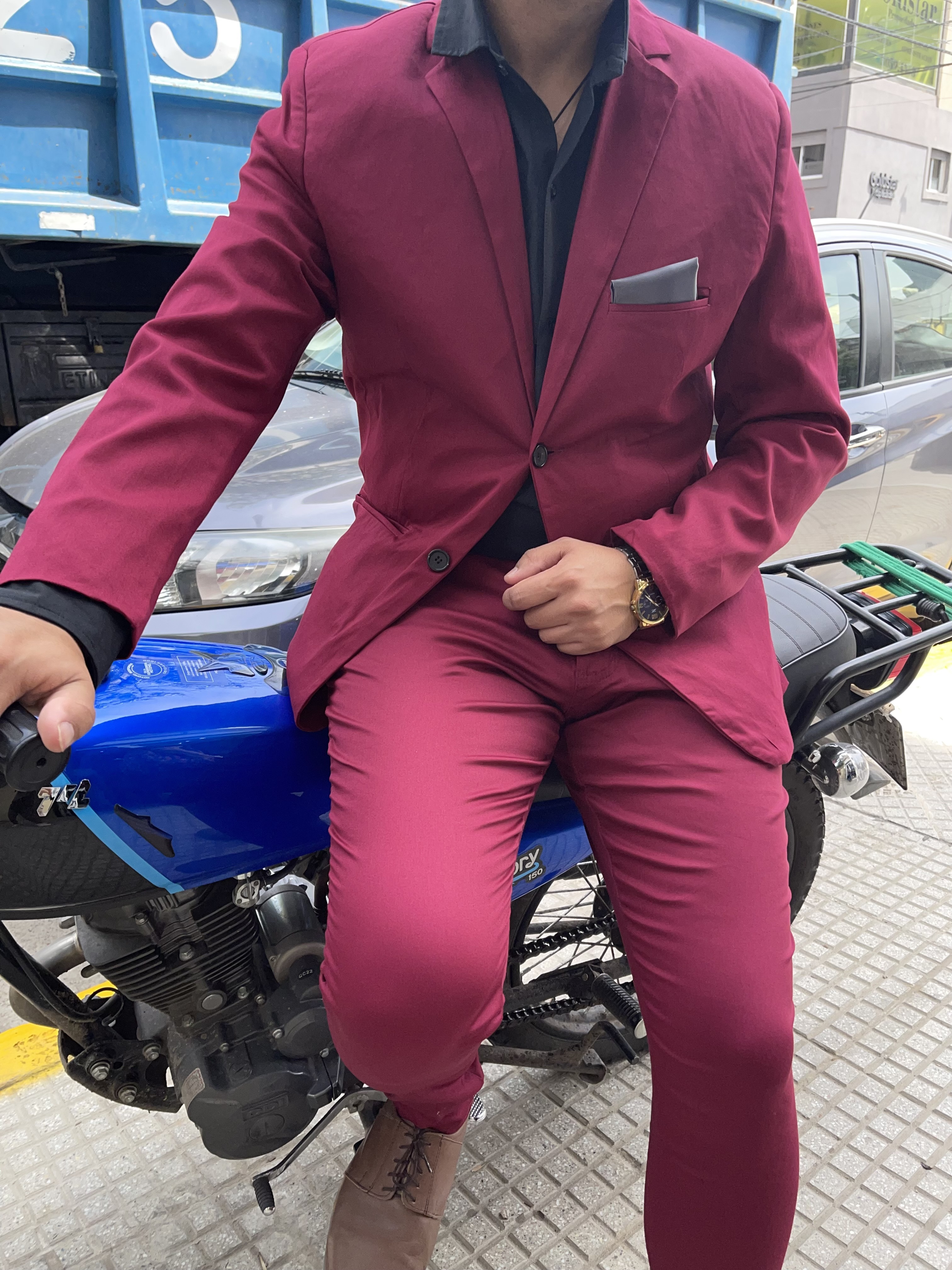 Traje de Gabardina Entallado de Hombre - IMG_5240.jpeg