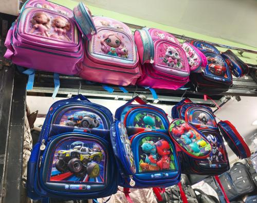 Liquidación Mochila Infantil Escolar 3d con Cartuchera  Irun - Miniatura 2