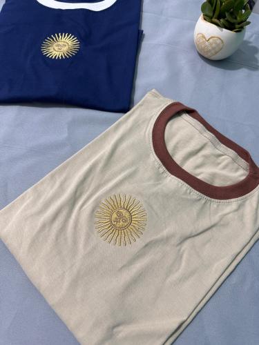 Remera Oversize Sol de Mayo Bordada - Miniatura 3