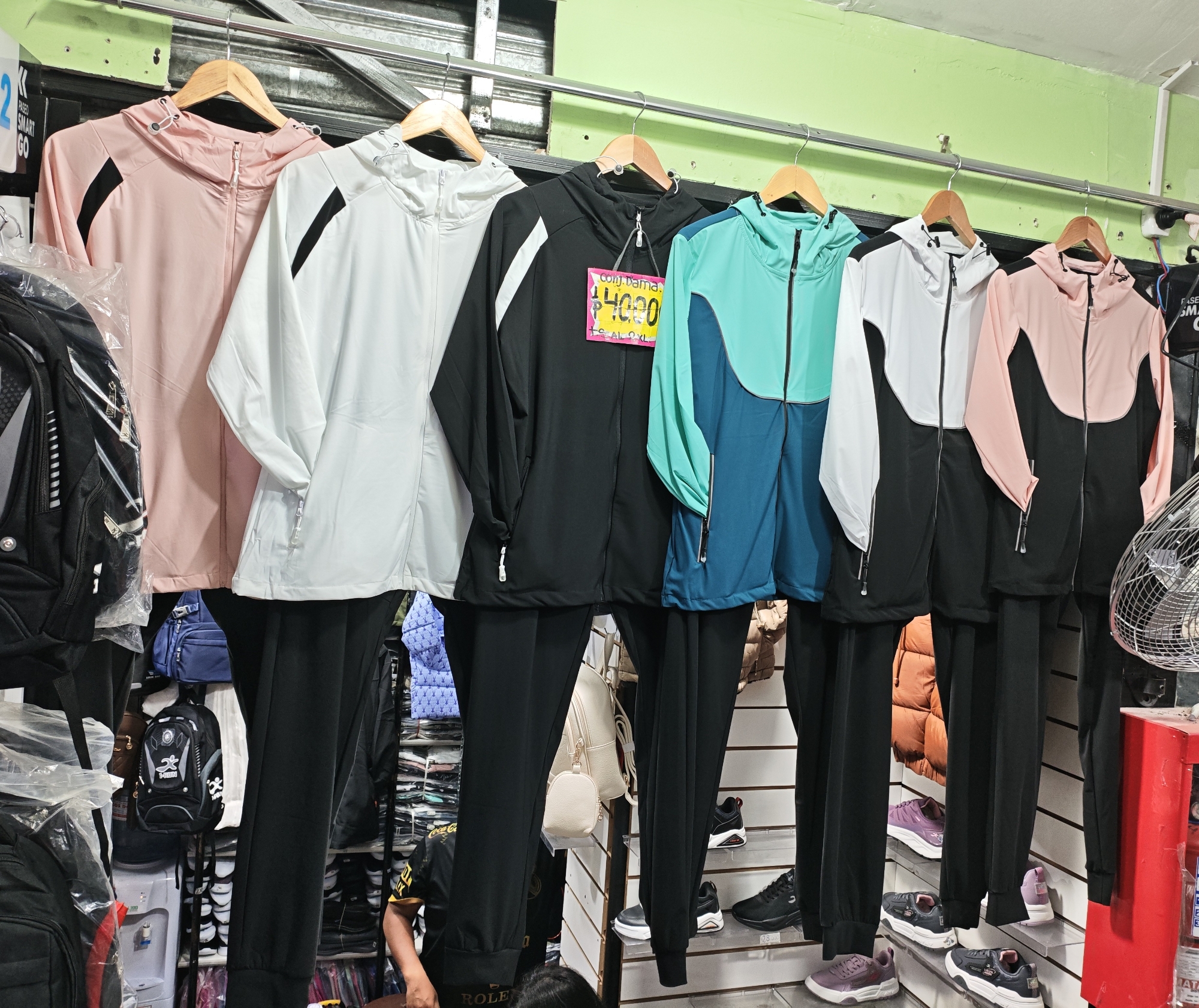 Conjunto Deportivo Microfibra Importado (liquidacion) - Imagen 3