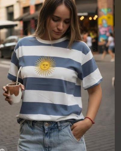 Remera de Dama - Miniatura 3