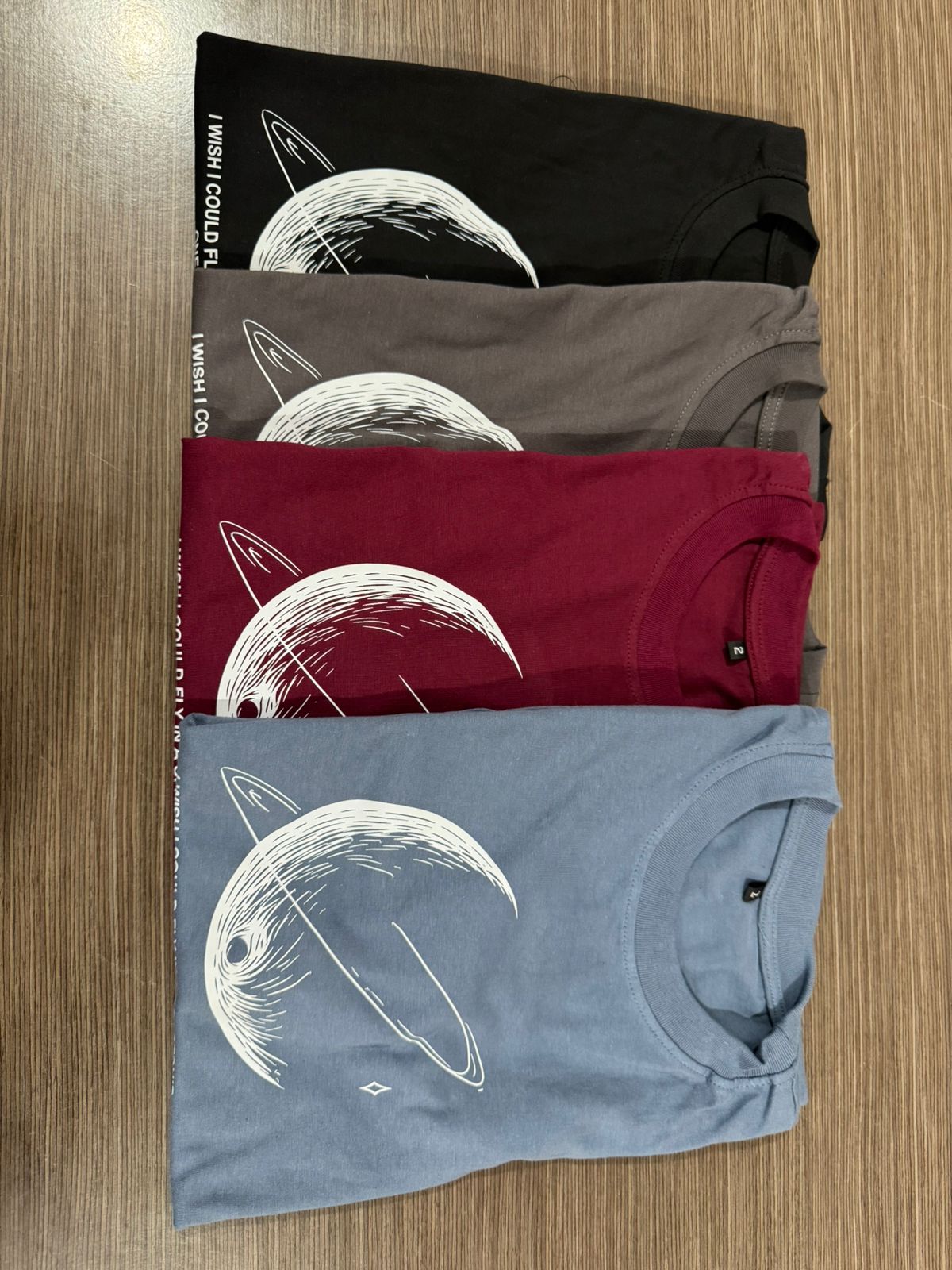 Remera Over Alas - WhatsApp%20Image%202025-12-05%20at%2011.49.51%20PM%20(1).jpeg
