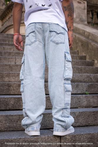 Pergamino - Jeans Multicargo Celeste - Miniatura 2