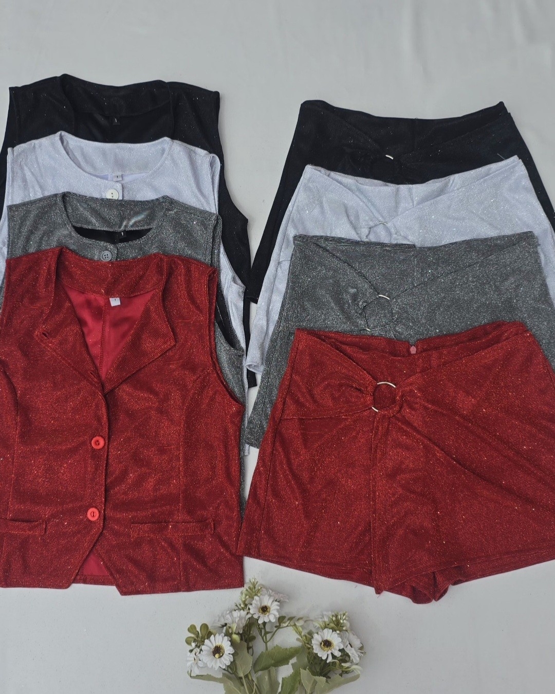 Conjunto con Short Pollera Brillo - Imagen 3