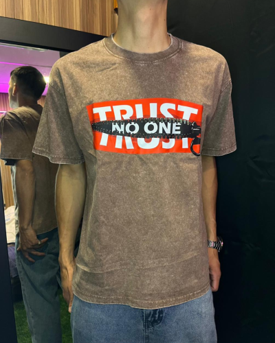Remeras Premium Importadas Trust No One