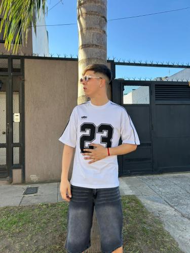 Remera Blanca 23 - Miniatura 6