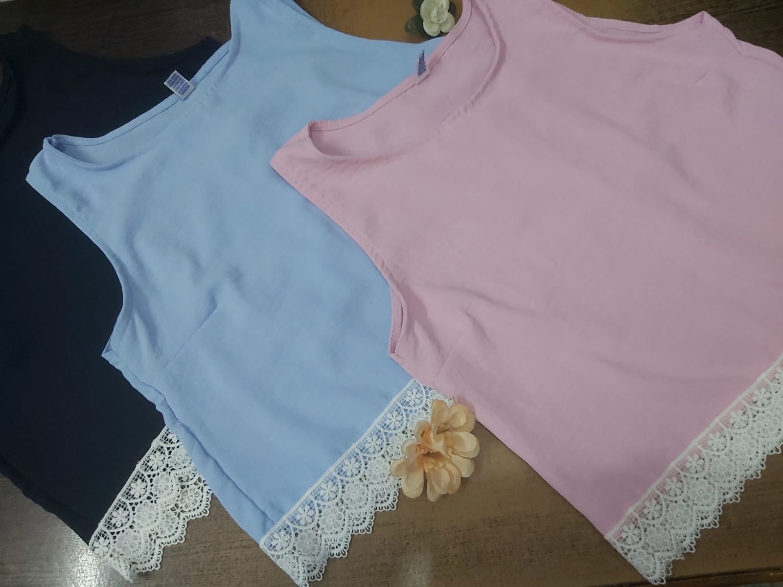 Remera con Diseño en Espalda - Imagen 3