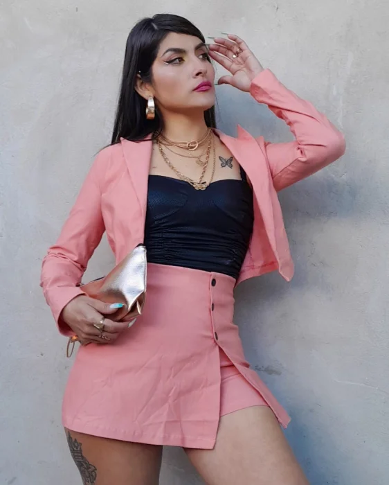 Conjunto Blazer Corto+ Short Pollera