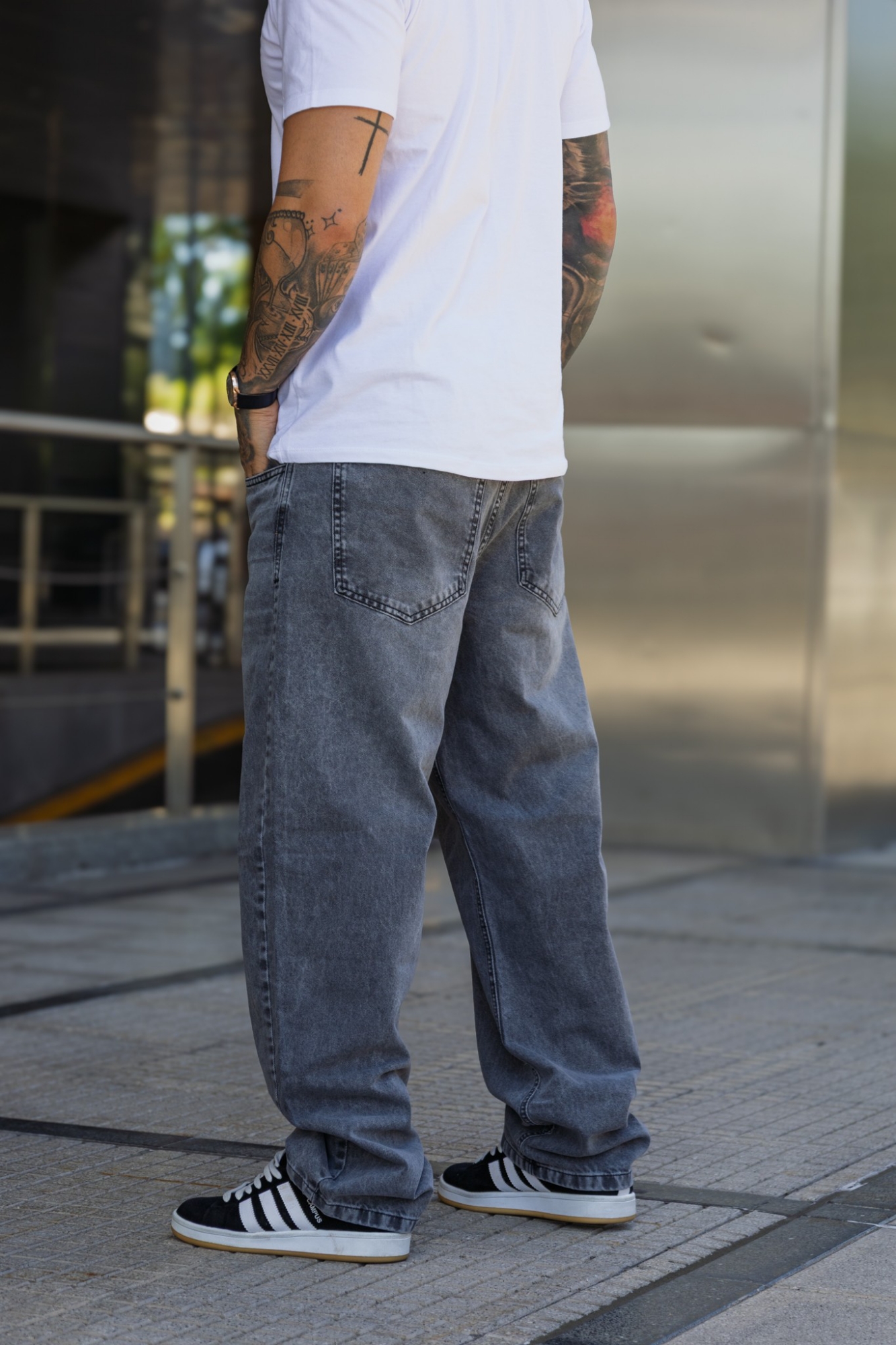 Baggy Gris con Bigote - Imagen 4