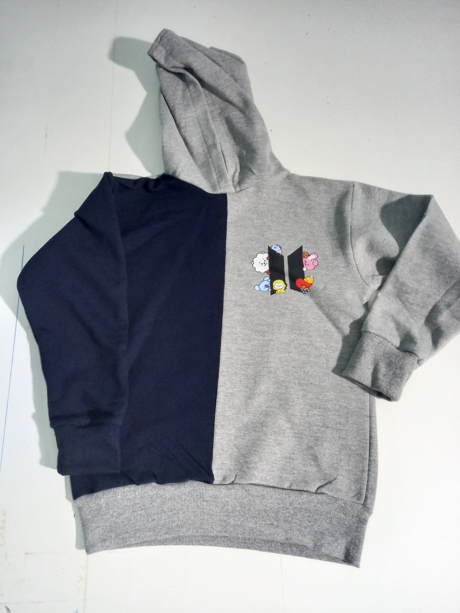 Buzo Estampado Bt21 - Imagen 3