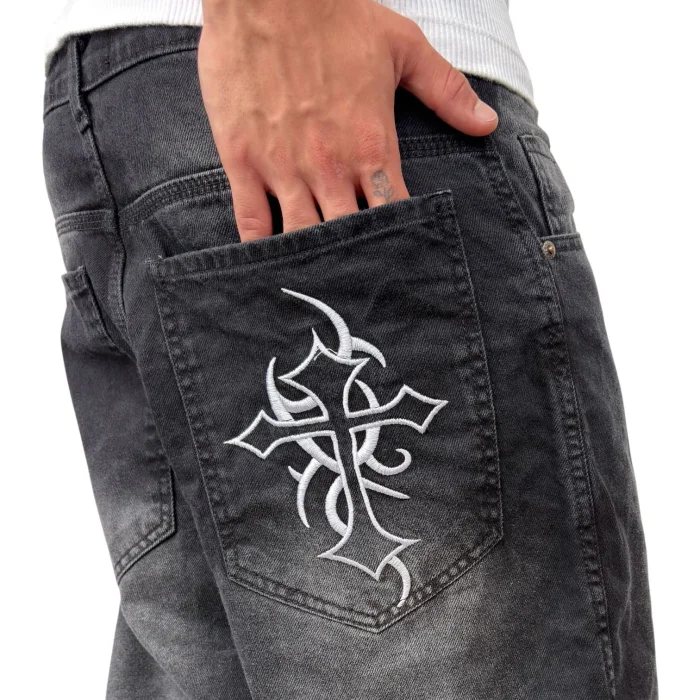 Baggy Bemruda Bordado Cruz